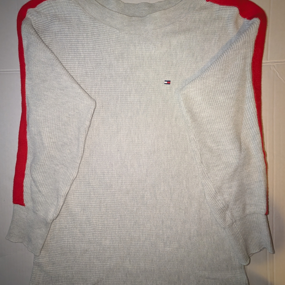 Tommy Hilfiger Light Gray Sweater with Red Stripe